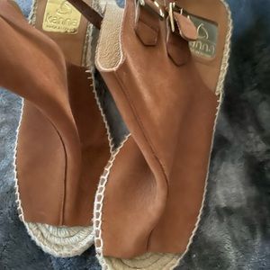 Kanna leather/suede wedge sandals